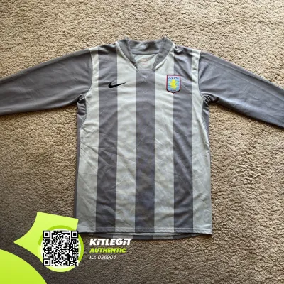 Front view of Aston Villa 2007/08 Nike GK 3 Pro Shirt - Junior XL