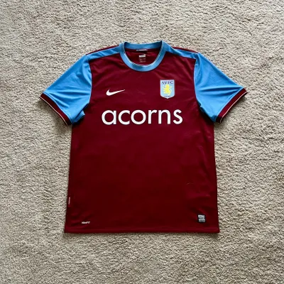 Front view of Aston Villa 2009/10 Nike Home Shirt (Acorns) - Men's Large